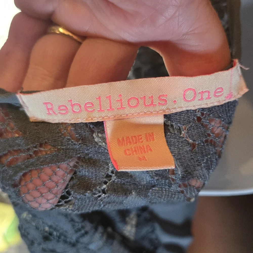 Rebellious One beautiful gray lace cutout top szM - Picture 5 of 5